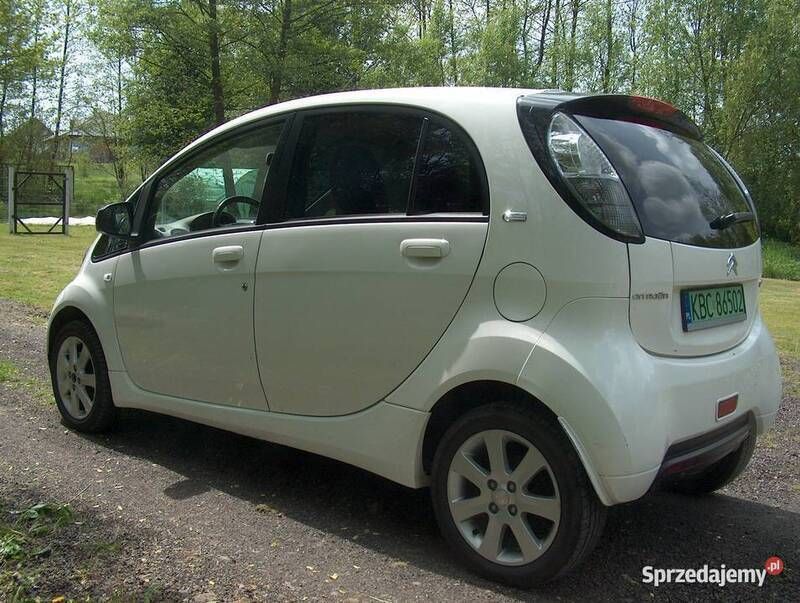 Używany 2015 Citroën C-zero Hatchback | 20 900 zł - Obraz 1/4