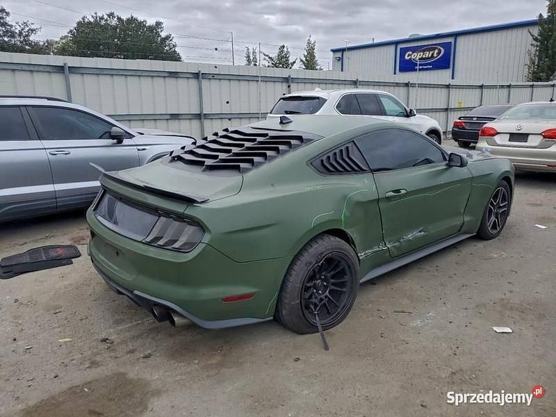 Używany Ford Mustang GT 2021 Zielony Coupe