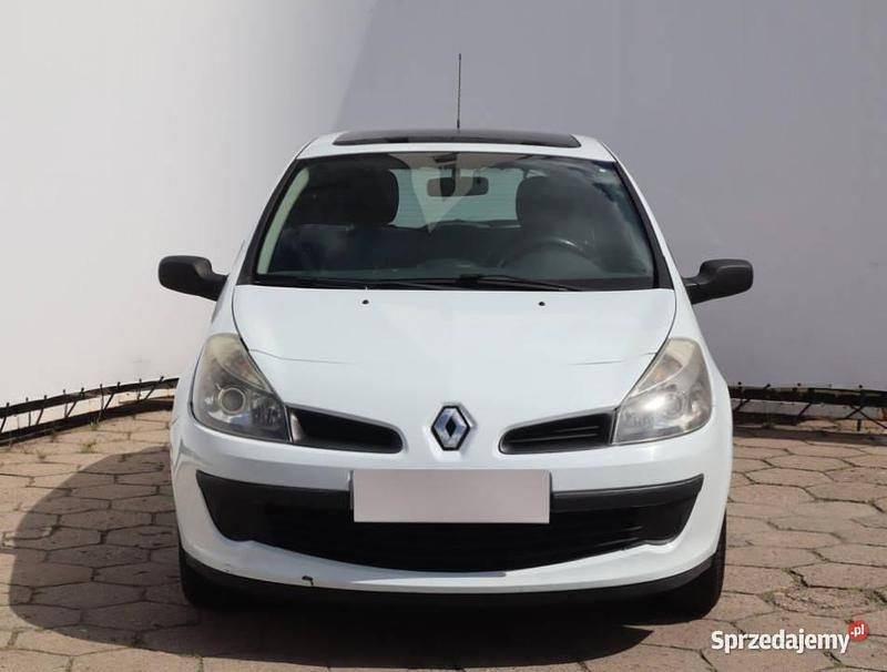 Biały Używany 2008 Renault Clio II Hatchback | 7499 zł (Uczciwa cena) - Obraz 1/4