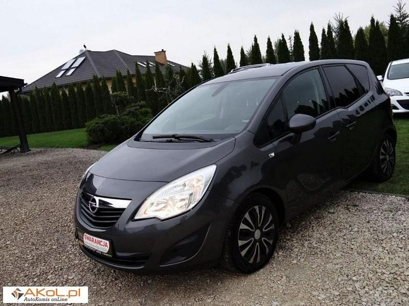 Szary (metalik) Używany 2011 Opel Meriva Minivan | 18 900 zł (Uczciwa cena) - Obraz 1/1