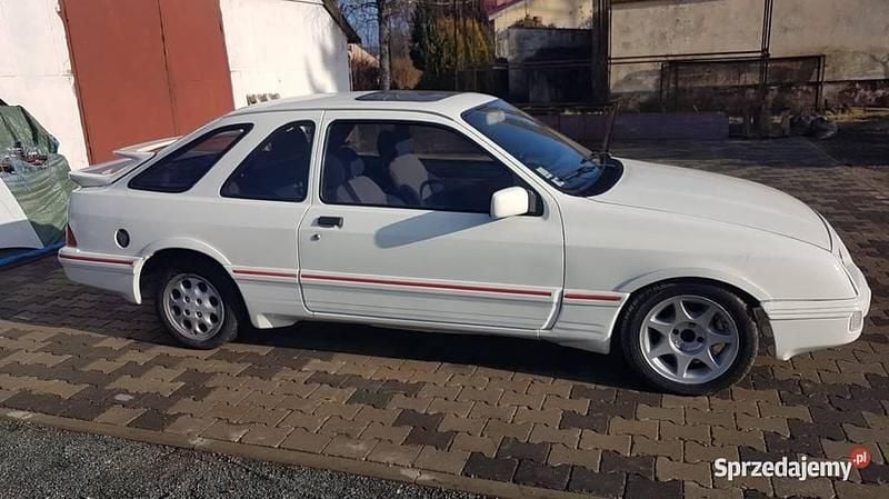Biały Używany 1984 Ford Sierra Coupe | 49 999 zł - Obraz 1/4