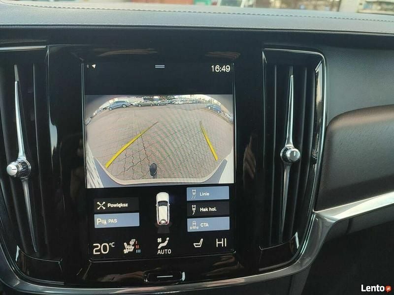 Używany Volvo V90 CC 2017 Brązowobeżowy Kombi