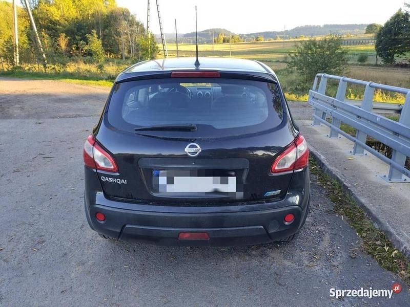 Czarny Używany 2011 Nissan Qashqai SUV | 19 500 zł (Super Cena) - Obraz 1/4