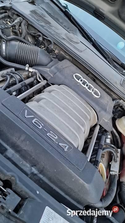 Srebrny Używany 2004 Audi A6 Ambiente Sedan/Limuzyna | 8000 zł (Super Cena) - Obraz 1/4