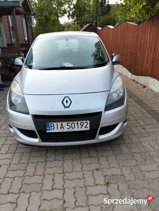 Używany 2010 Renault Scénic III Minivan | 18 999 zł - Obraz 1/4