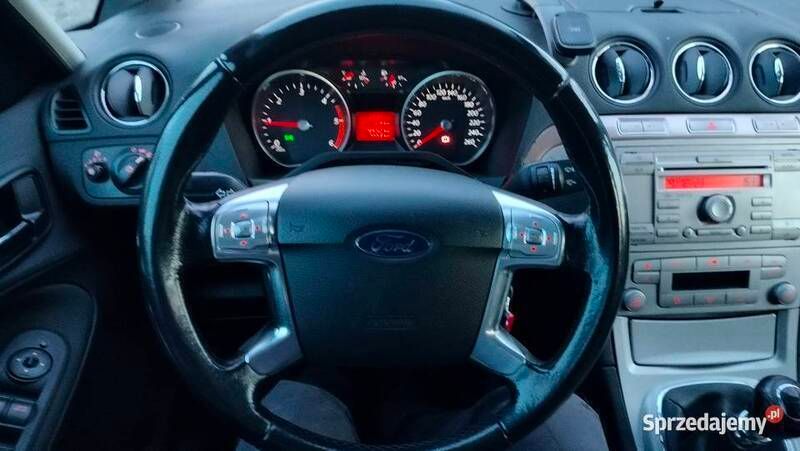 Używany Ford S-MAX S 125 KM (91 kW) 2007 Minivan