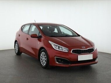 Czerwony Używany 2017 Kia Ceed 2 Hatchback | 39 999 zł (Dobra cena) - Obraz 1/4
