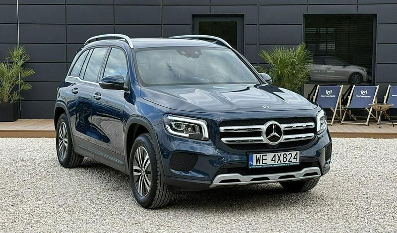 Niebieski Używany 2021 Mercedes GLB200 SUV | 139 900 zł - Obraz 1/3