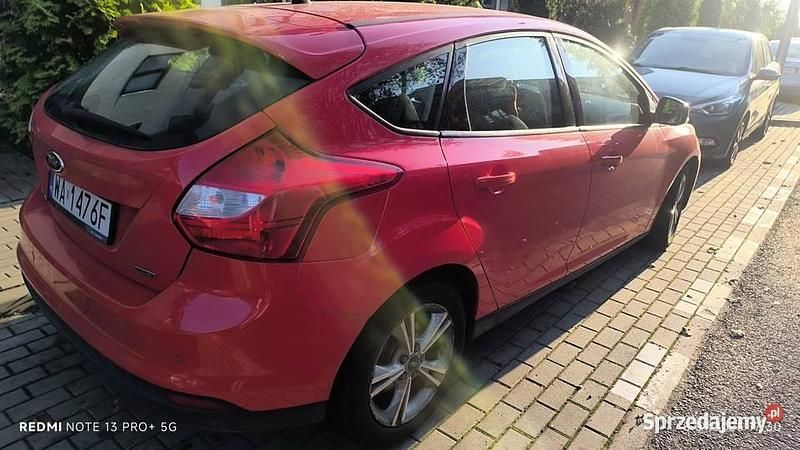 Czerwony Używany 2013 Ford Focus Hatchback | 21 500 zł (Uczciwa cena) - Obraz 1/4