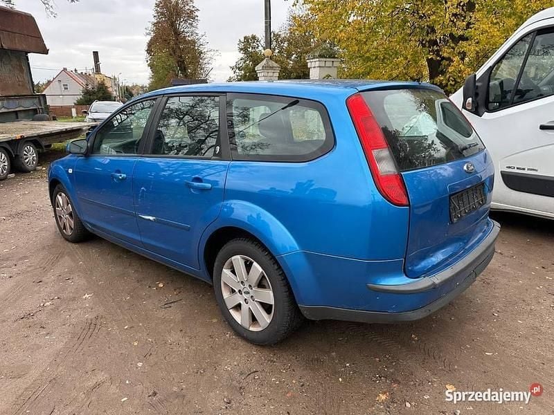 Używany Ford Focus Ghia 116 KM (85 kW) 2005