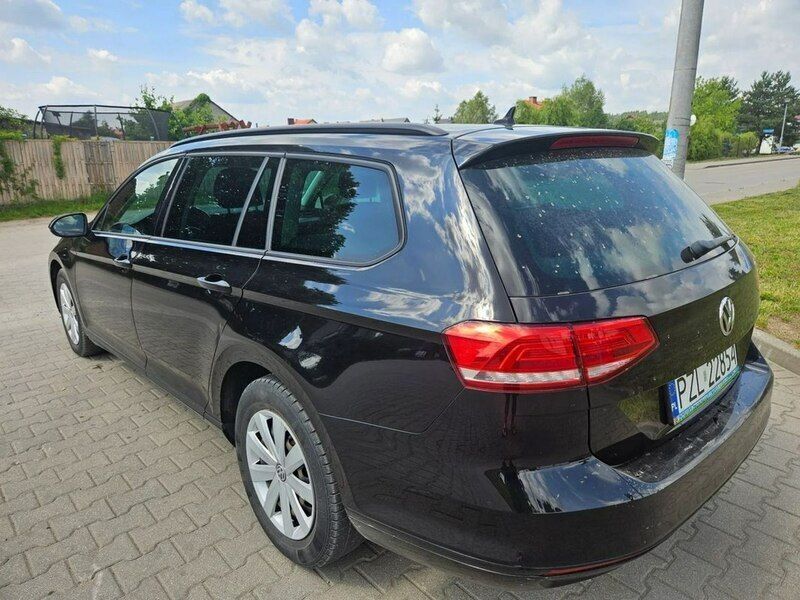 Używany VW Passat 120 KM (88 kW) 2017 Czarny (metalik) Kombi