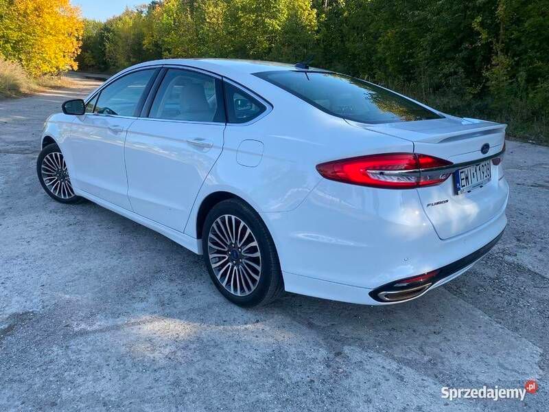 Biały Używany 2018 Ford Fusion Titanium Sedan/Limuzyna | 63 900 zł (Uczciwa cena) - Obraz 1/4