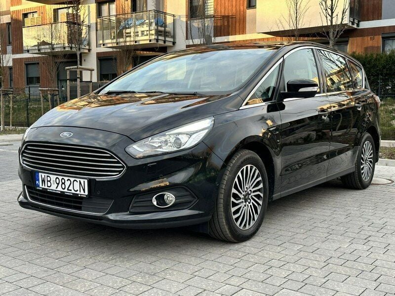 Czarny (metalik) Używany 2018 Ford S-MAX S Minivan | 59 900 zł (Uczciwa cena) - Obraz 1/4