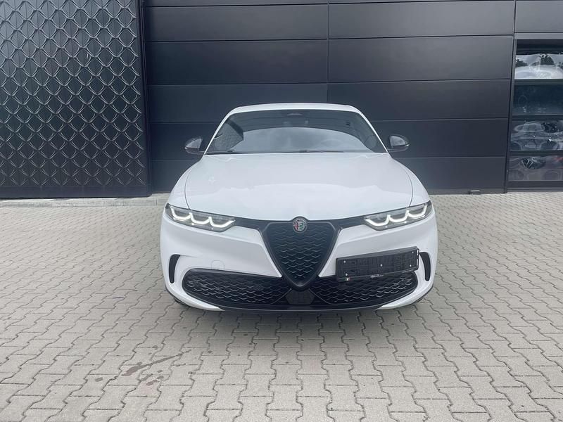 Lakier pastelowy biały alfa white Nowe 2025 Alfa Romeo Tonale Sprint SUV | 174 219 zł - Obraz 1/4