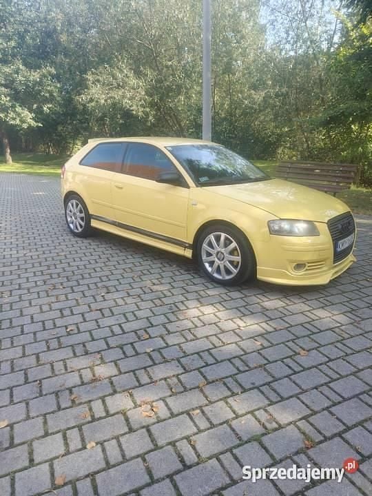 Żółty Używany 2005 Audi A3 Hatchback | 6500 zł (Super Cena) - Obraz 1/4