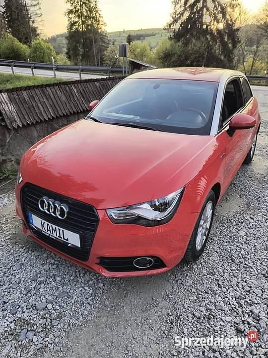 Czerwony Używany 2011 Audi A1 Hatchback | 35 900 zł (Drogi) - Obraz 1/4