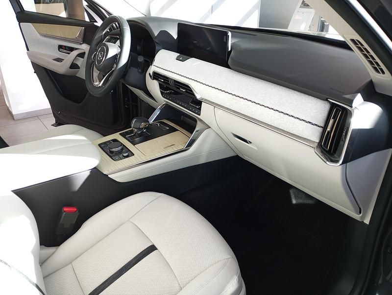 Używany Mazda CX-60 327 KM (240 kW) 2024 SUV