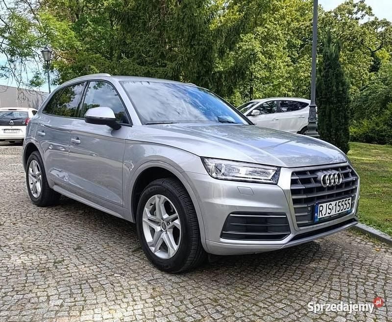 Srebrny Używany 2018 Audi Q5 Comfort SUV | 95 000 zł (Dobra cena) - Obraz 1/4