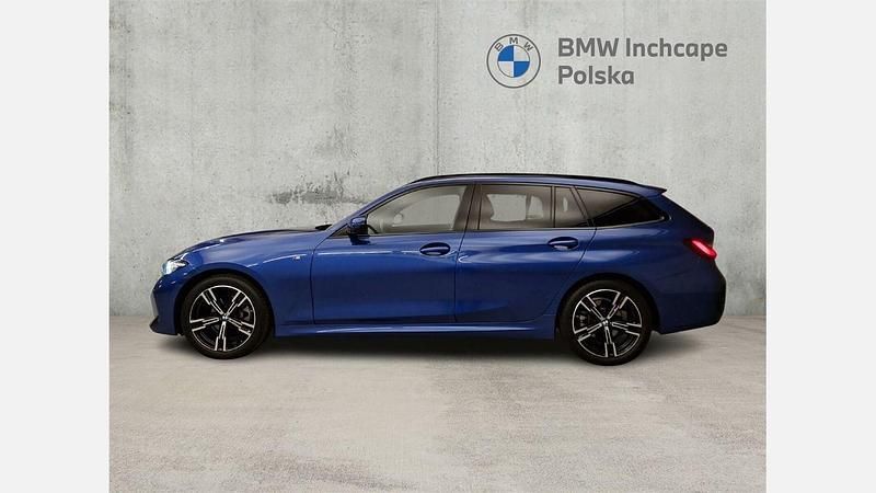 Używany BMW 320 Comfort Edition 190 KM (139 kW) 2024 Niebieski portimao m metalizowany Kombi