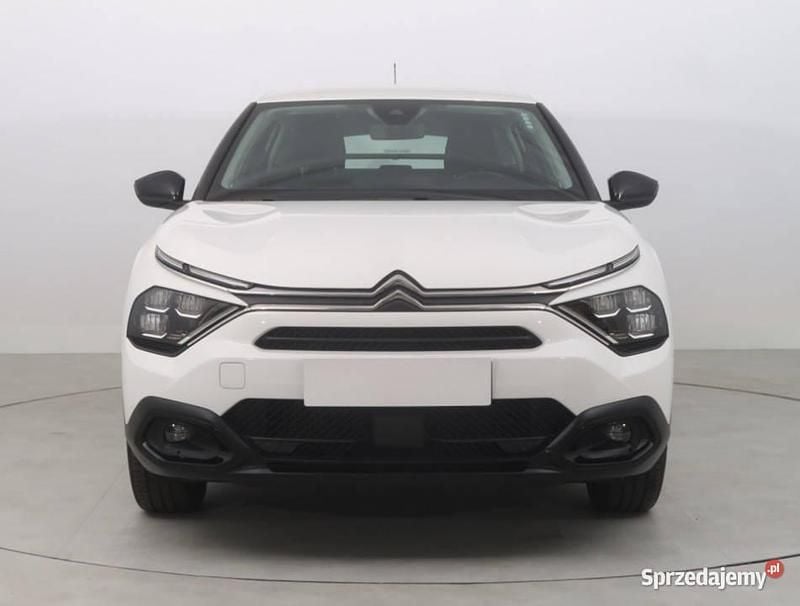 Biały Używany 2021 Citroën C4 PureTech Hatchback | 61 499 zł (Uczciwa cena) - Obraz 1/4
