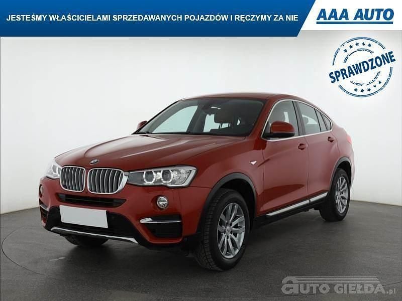 Używany BMW X4 190 KM (139 kW) 2017 Czerwony SUV