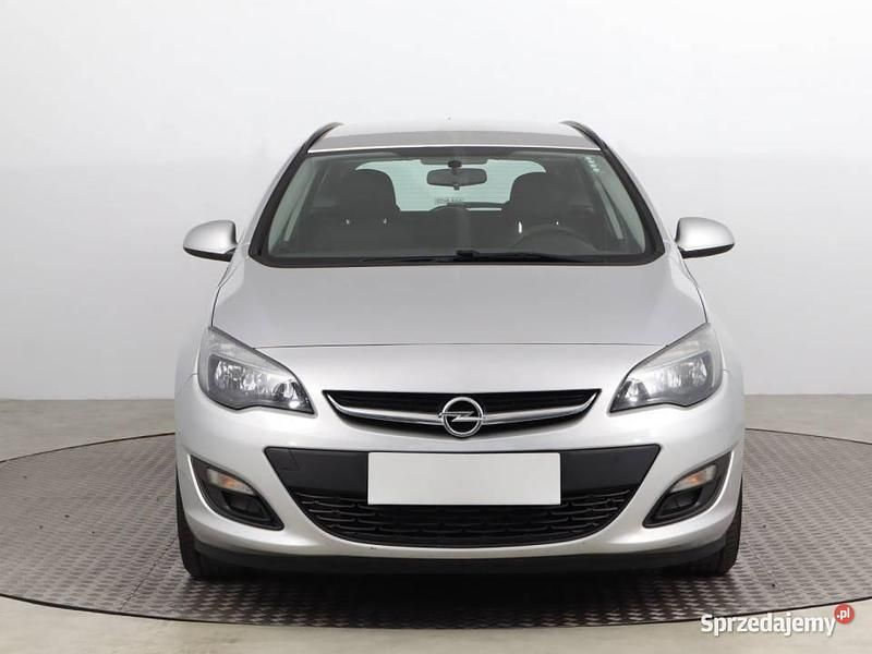 Srebrny Używany 2016 Opel Astra Kombi | 27 999 zł (Uczciwa cena) - Obraz 1/4