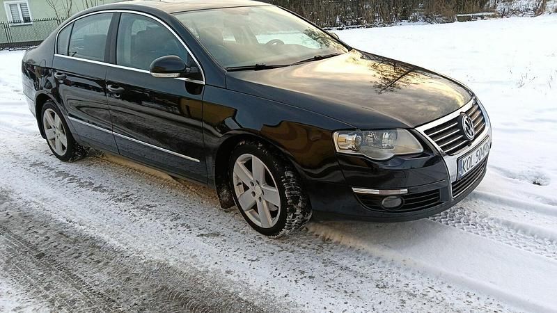 Używany VW Passat 2008 Czarny Sedan/Limuzyna