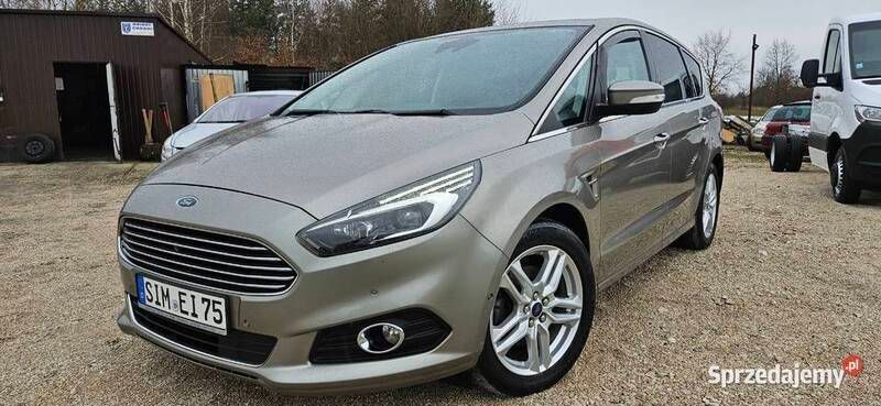Używany 2016 Ford S-MAX S Minivan | 49 999 zł (Uczciwa cena) - Obraz 1/4