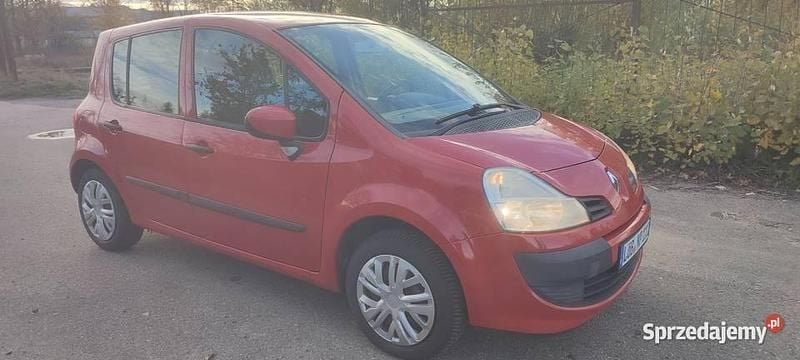 Używany 2008 Renault Modus Minivan | 8500 zł (Uczciwa cena) - Obraz 1/4
