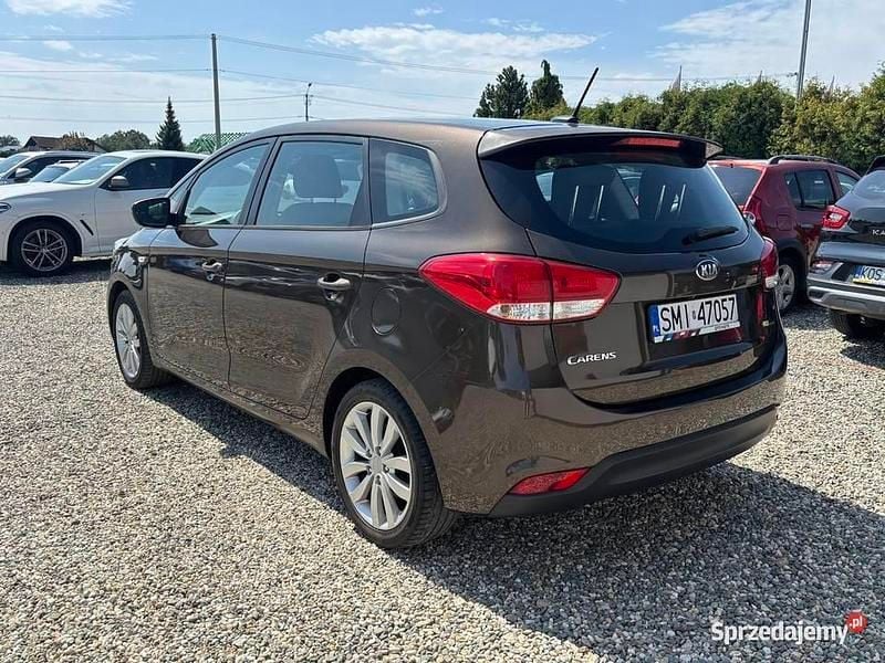 Używany Kia Carens 135 KM (99 kW) 2013 Brązowy Minivan