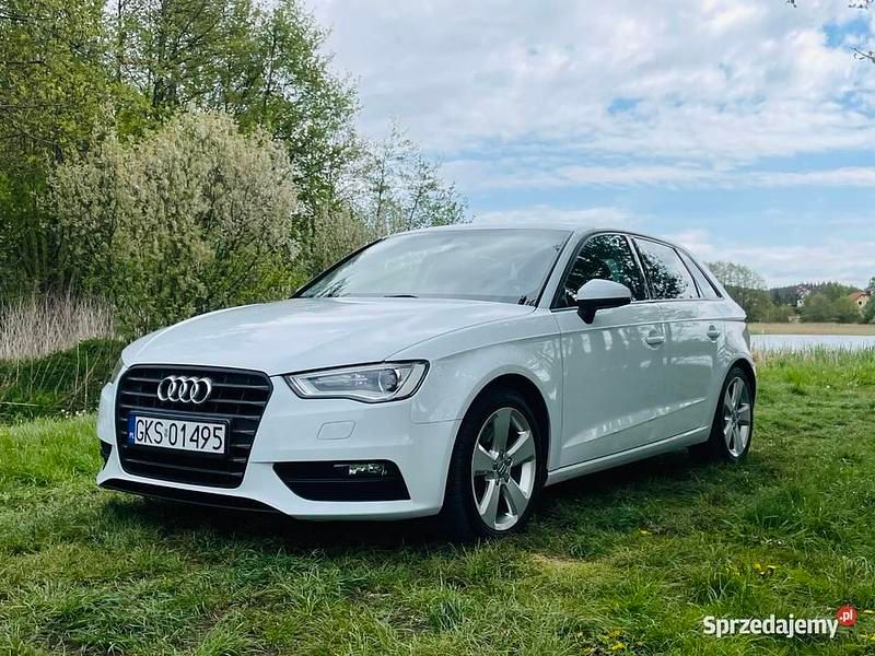 Biały Używany 2013 Audi A3 Hatchback | 39 000 zł (Dość drogi) - Obraz 1/4