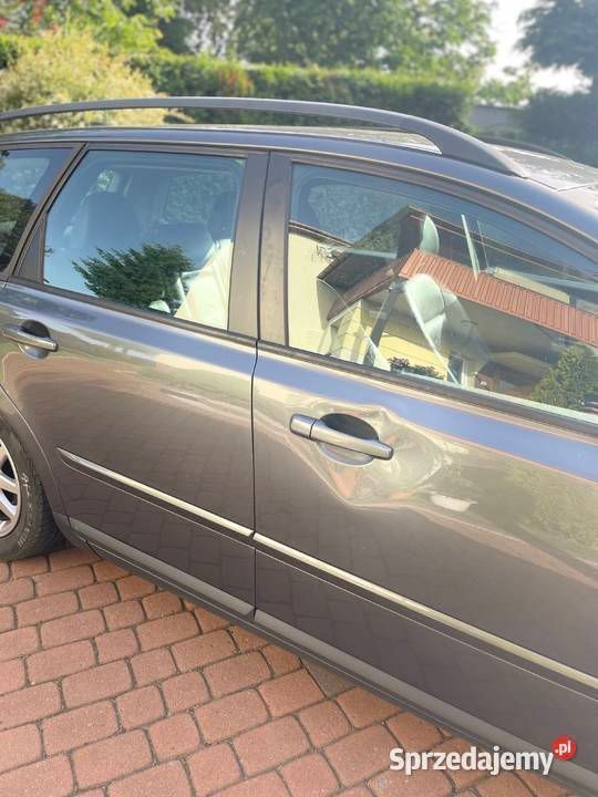 Używany 2007 Volvo V50 Kombi | 11 000 zł (Uczciwa cena) - Obraz 1/4