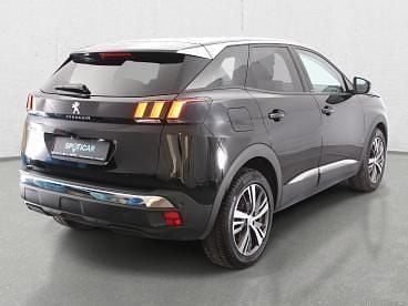 Używany Peugeot 3008 Allure 130 KM (95 kW) 2022 Czarny SUV