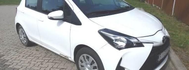 Biały Używany 2020 Toyota Yaris | 21 248 zł - Obraz 1/1