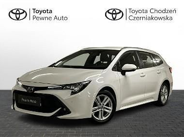 Biały Używany 2022 Toyota Corolla Comfort Kombi | 76 900 zł (Uczciwa cena) - Obraz 1/4