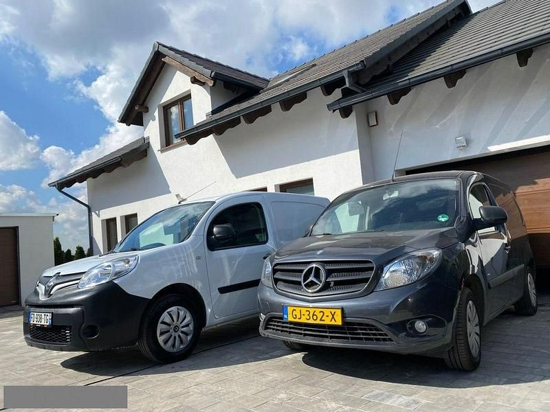 Używany Renault Kangoo 90 KM (66 kW) 2018 Biały Minivan