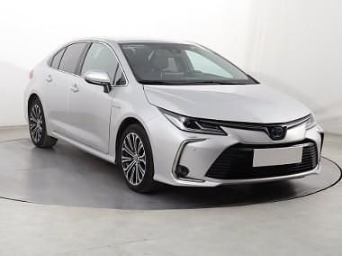 Srebrny Używany 2020 Toyota Corolla Sedan/Limuzyna | 79 999 zł (Uczciwa cena) - Obraz 1/4