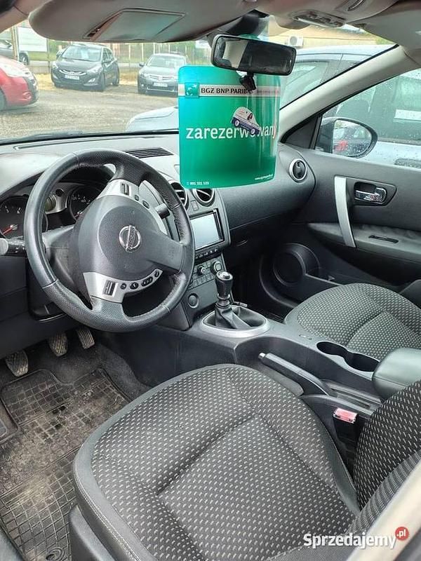 Używany Nissan Qashqai 106 KM (77 kW) 2007 Czarny SUV