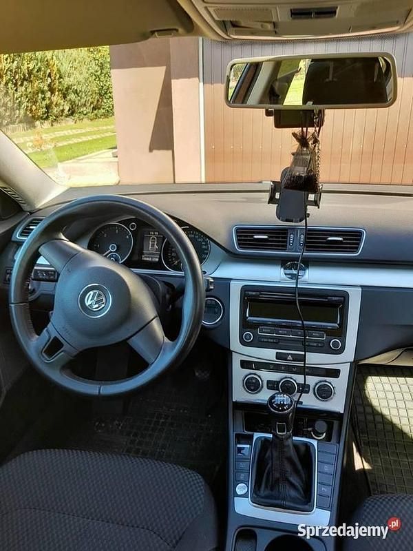 Używany VW Passat 105 KM (77 kW) 2012