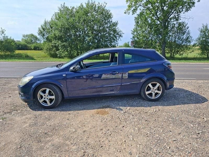 Niebieski ciemny Używany 2006 Opel Astra Hatchback | 2699 zł (Super Cena) - Obraz 1/4