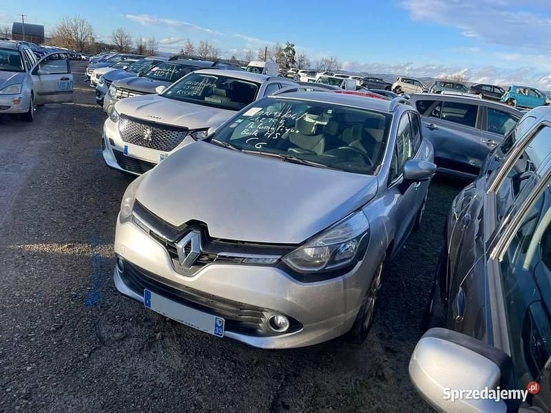 Używany Renault Clio GrandTour 118 KM (86 kW) 2016 Szary Kombi
