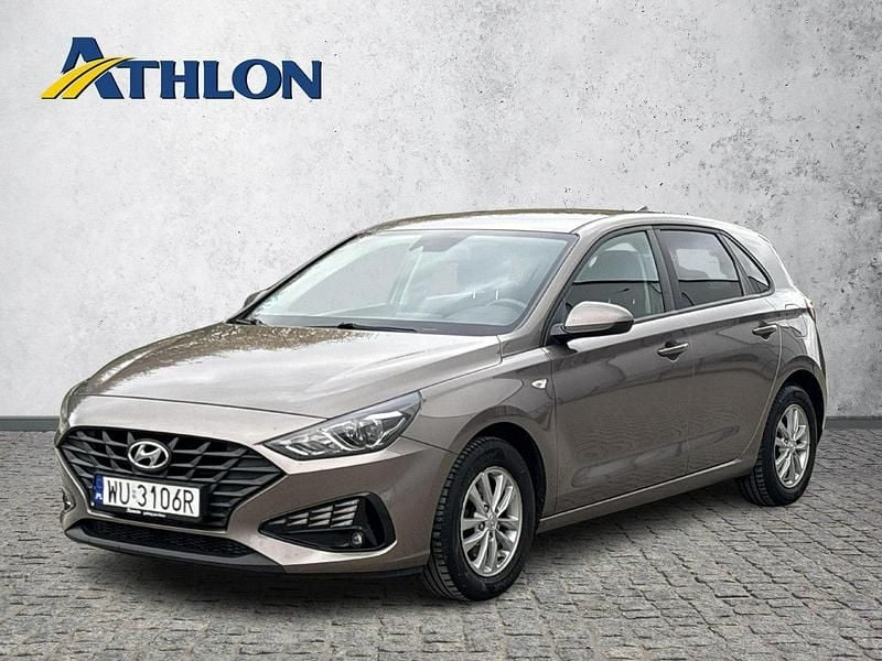 Brązowy (metalik) Używany 2022 Hyundai i30 Hatchback | 50 500 zł (Uczciwa cena) - Obraz 1/4