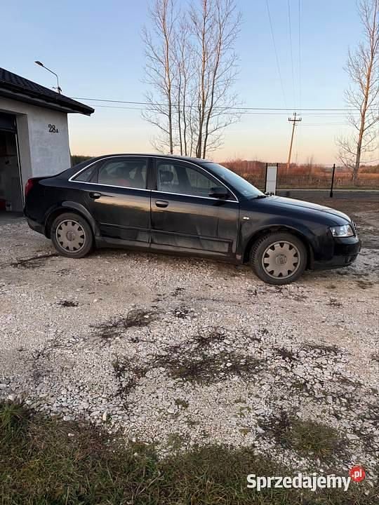 Używany Audi A4 2001 Czarny Sedan/Limuzyna