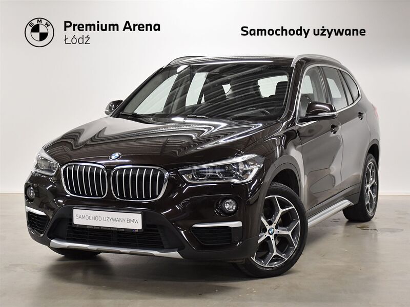 Sparkling brown metallic metalizowany Używany 2018 BMW X1 Performance SUV | 84 900 zł (Uczciwa cena) - Obraz 1/3