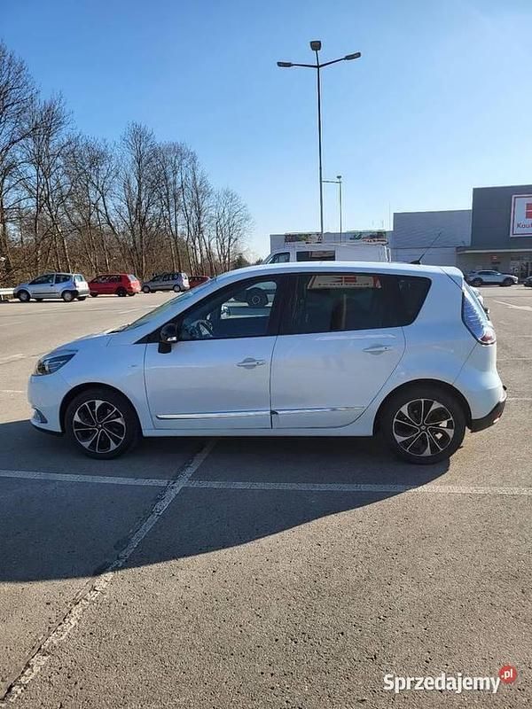 Biały Używany 2014 Renault Scénic III Bose Edition Minivan | 32 900 zł (Drogi) - Obraz 1/4