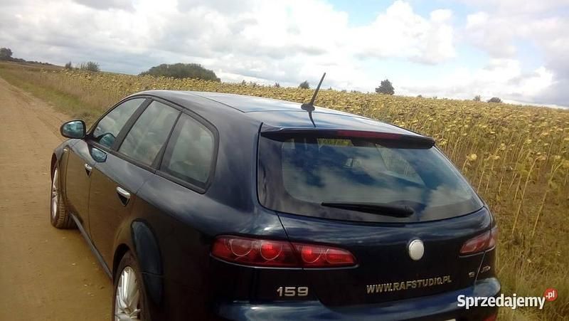 Używany 2008 Alfa Romeo 159 | 7900 zł - Obraz 1/4