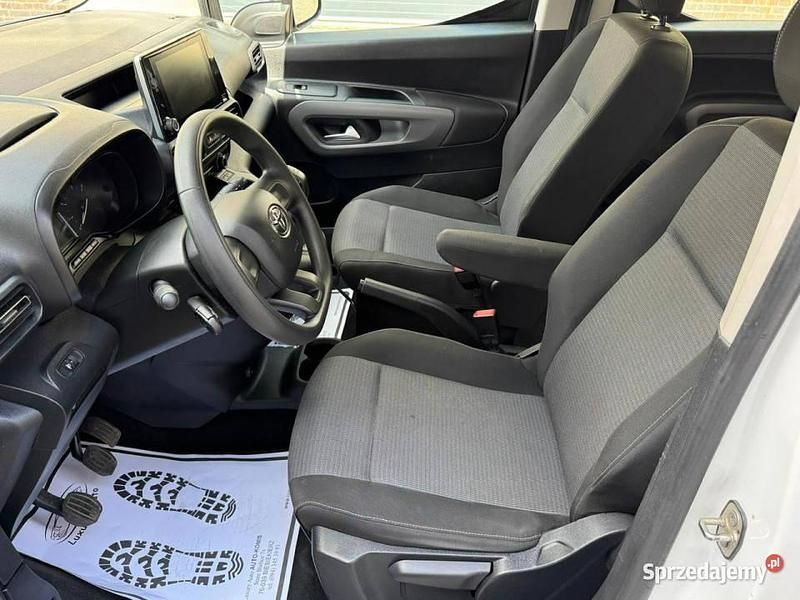 Używany Toyota Proace Verso City 105 KM (77 kW) 2020 Biały Kombi