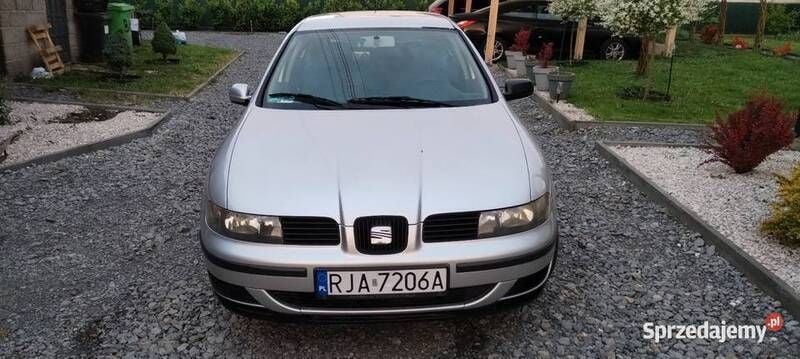 Używany 2001 Seat Leon Hatchback | 4200 zł - Obraz 1/4