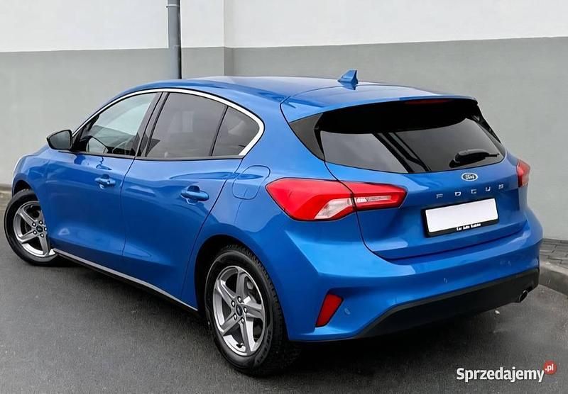 Używany Ford Focus Titanium 2018 Niebieski Hatchback