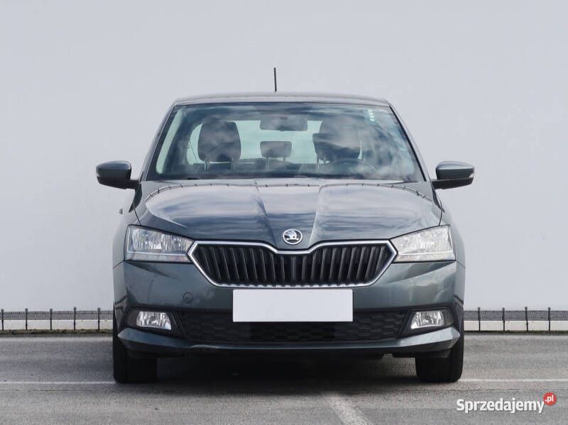 Szary Używany 2018 Skoda Fabia Hatchback | 36 499 zł (Uczciwa cena) - Obraz 1/4